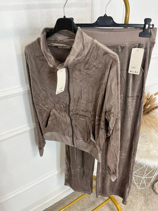 Chandal terciopelo