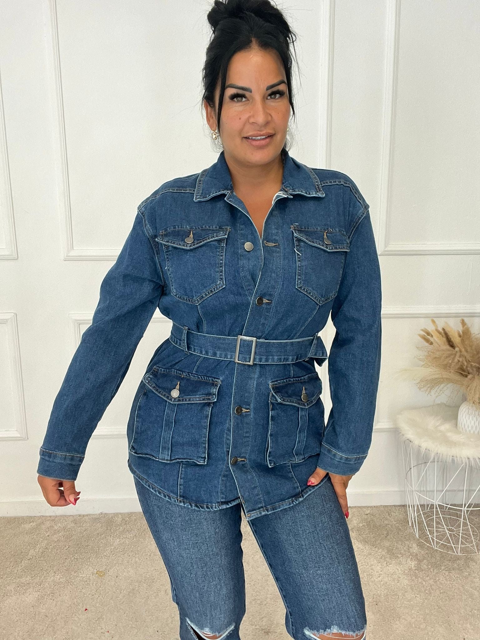 Chaqueta Vaquera cinturón (1876)