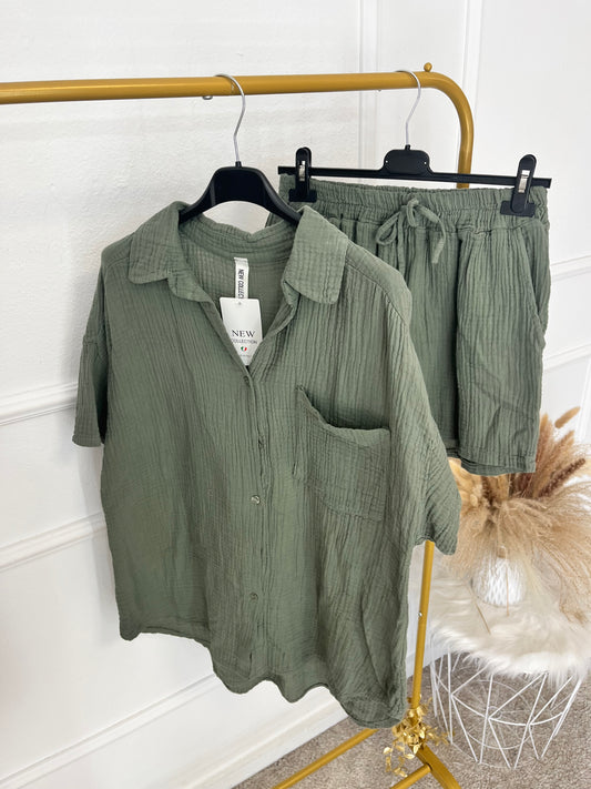 Conjunto Lesly