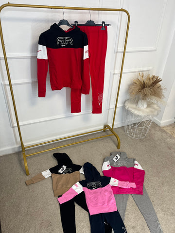 Conjunto Nike niña