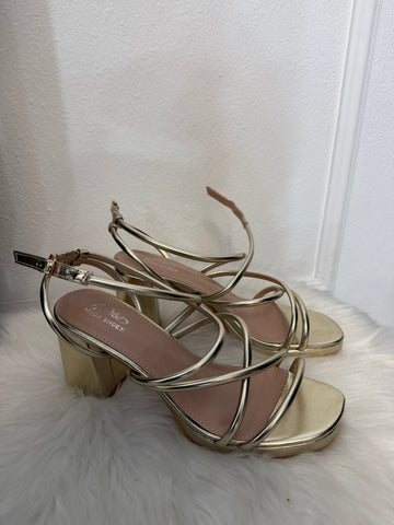 Tacón bella medio dorado