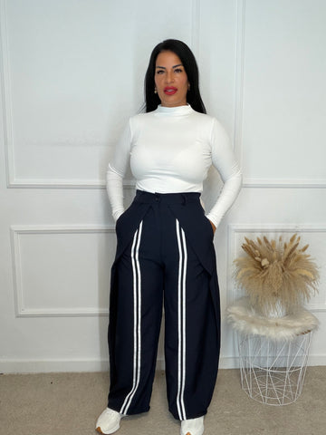 Pantalón Adi