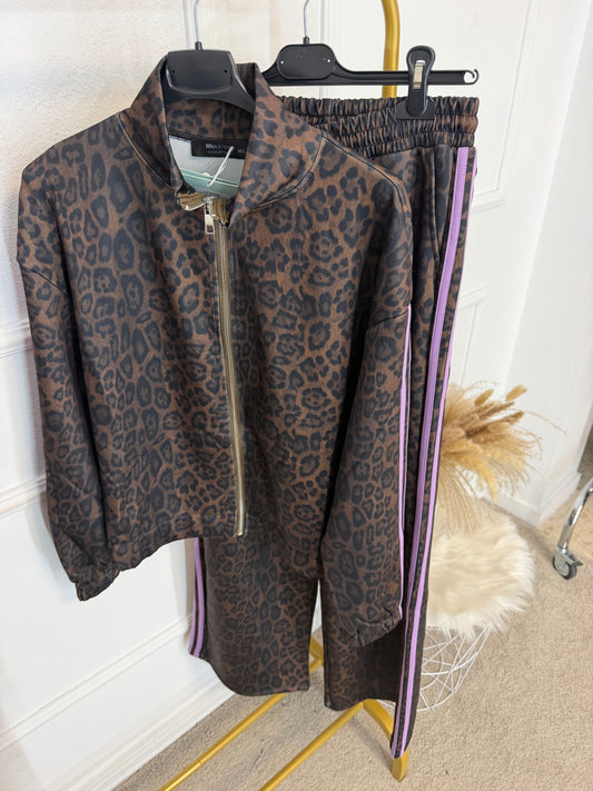 Chandal leopardo