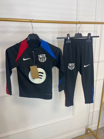 Chandal Barca (NIÑO-A)