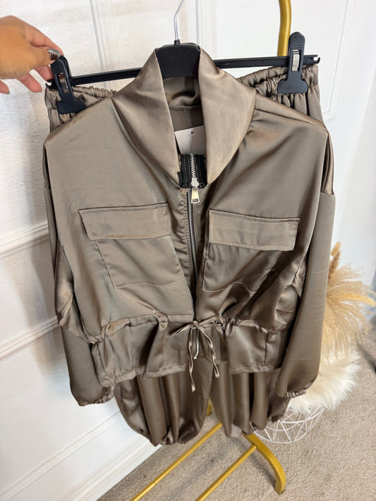 Conjunto Hermi