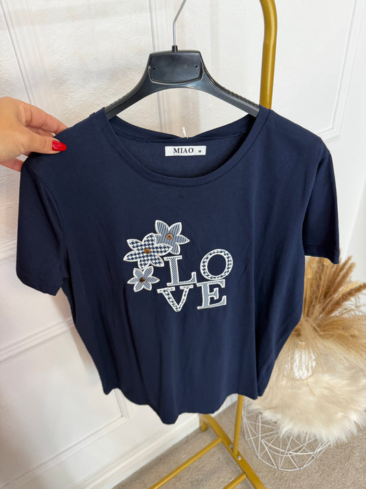 Camiseta love