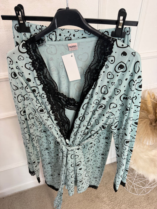 Pijama 3 piezas corazón
