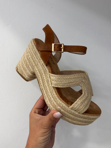 Cuña Noara