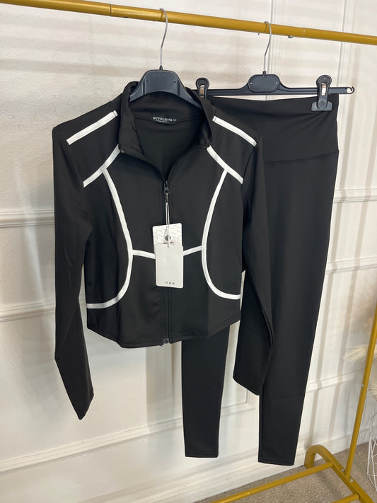 Conjunto Beatriz (RTT59279)