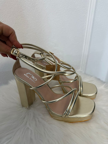 Tacón Bella alto Dorado