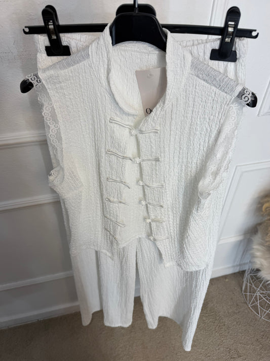 Conjunto Yeni