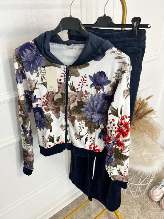 Conjunto Flores (8243)