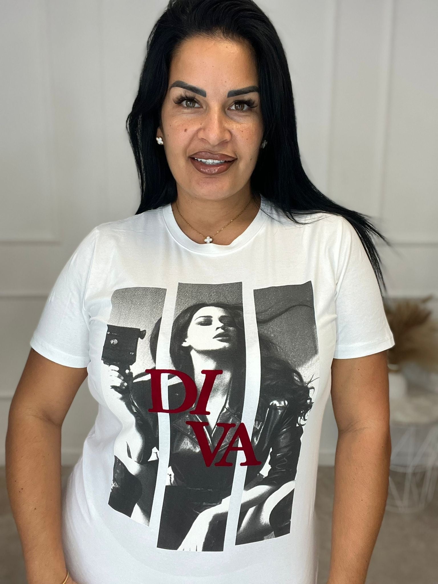 Camiseta Diva