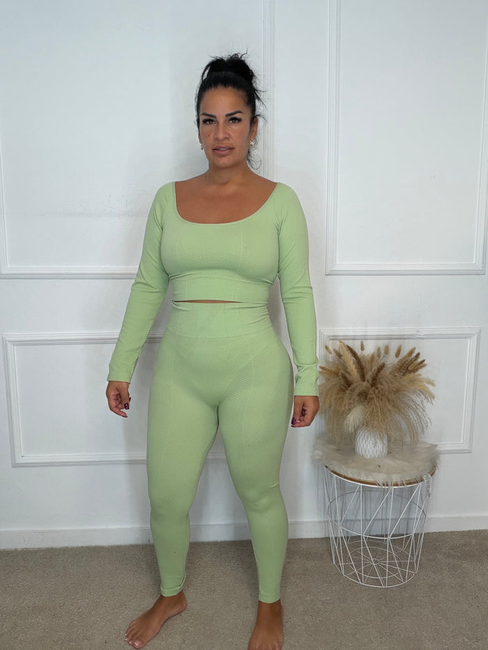 Conjunto Toñi (990)